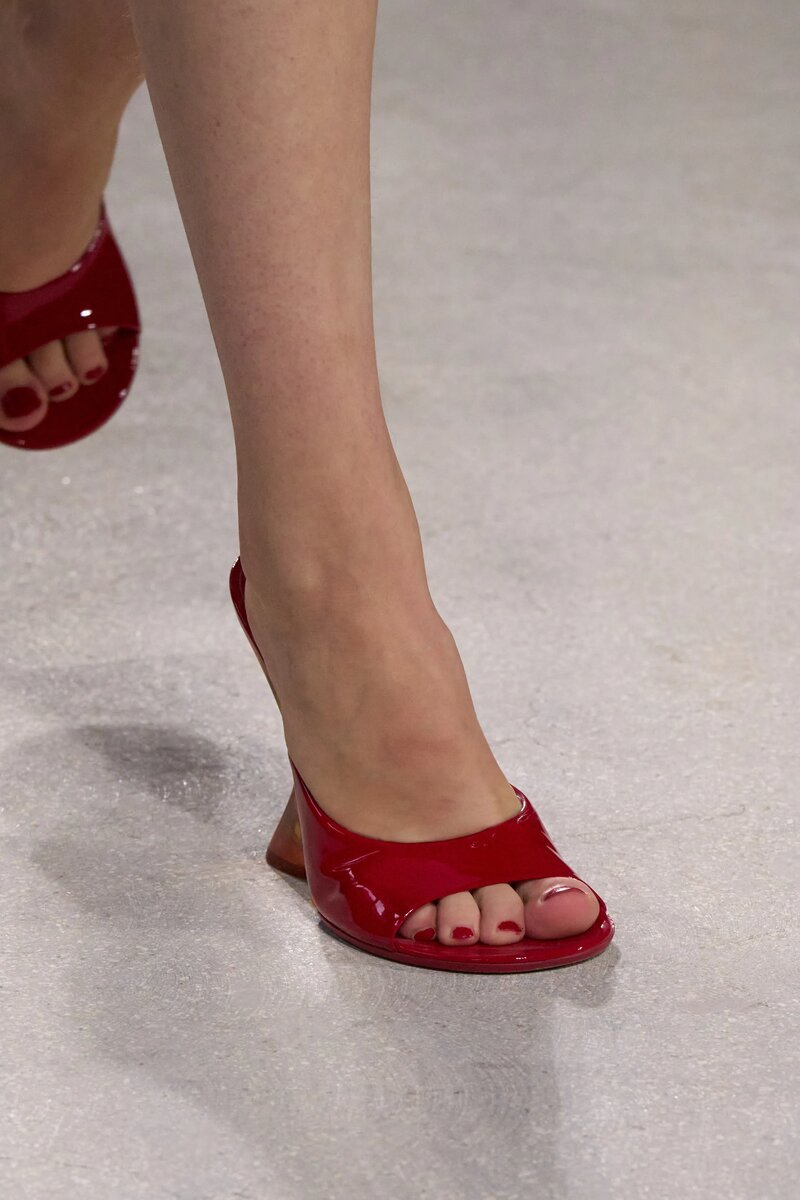 Dries Van Noten Spring 2025