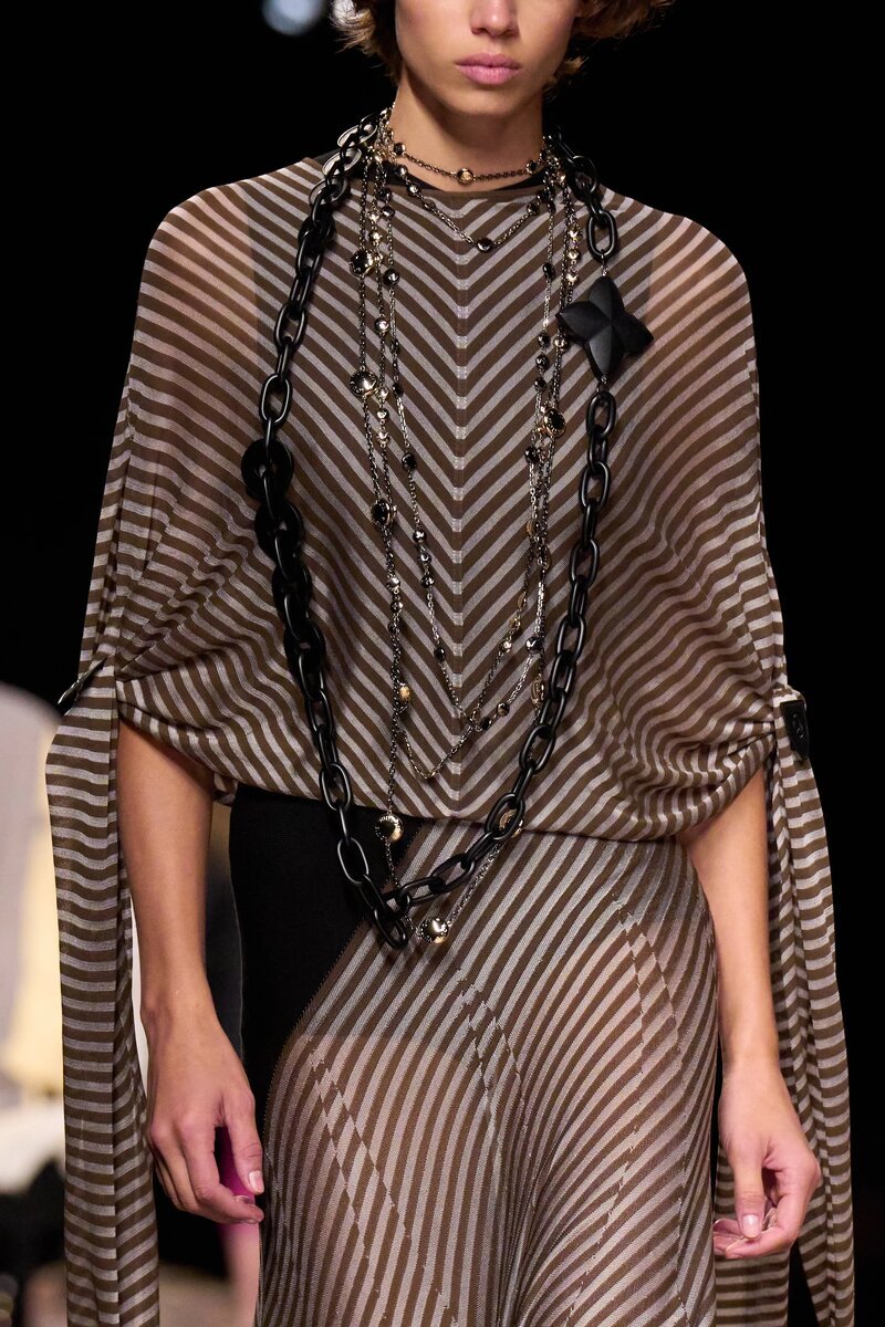 Louis Vuitton Spring 2025