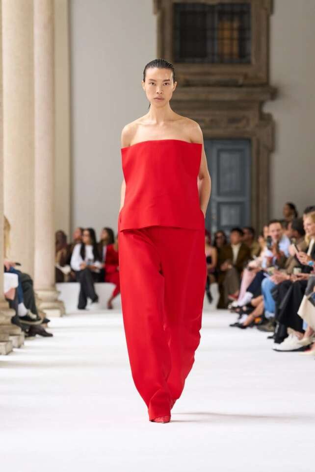 Isabel Marant Spring/Summer 2025 Collection: Butterfly Wings, Sunset Colors, and No Heels