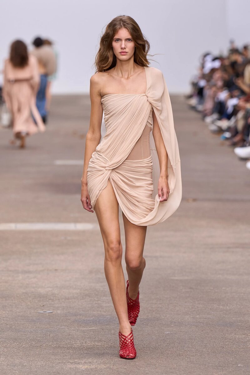 Stella McCartney Spring 2025