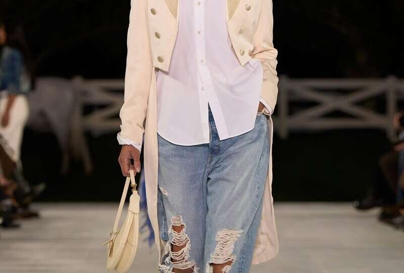 Del Core Resort 2025 Collection – Crystals on Coats, Unstitched Sleeves and Ruffle Collars